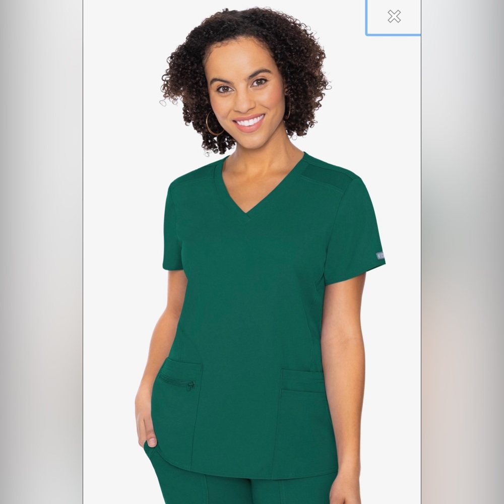 Touch by Med Couture touch scrub top XS